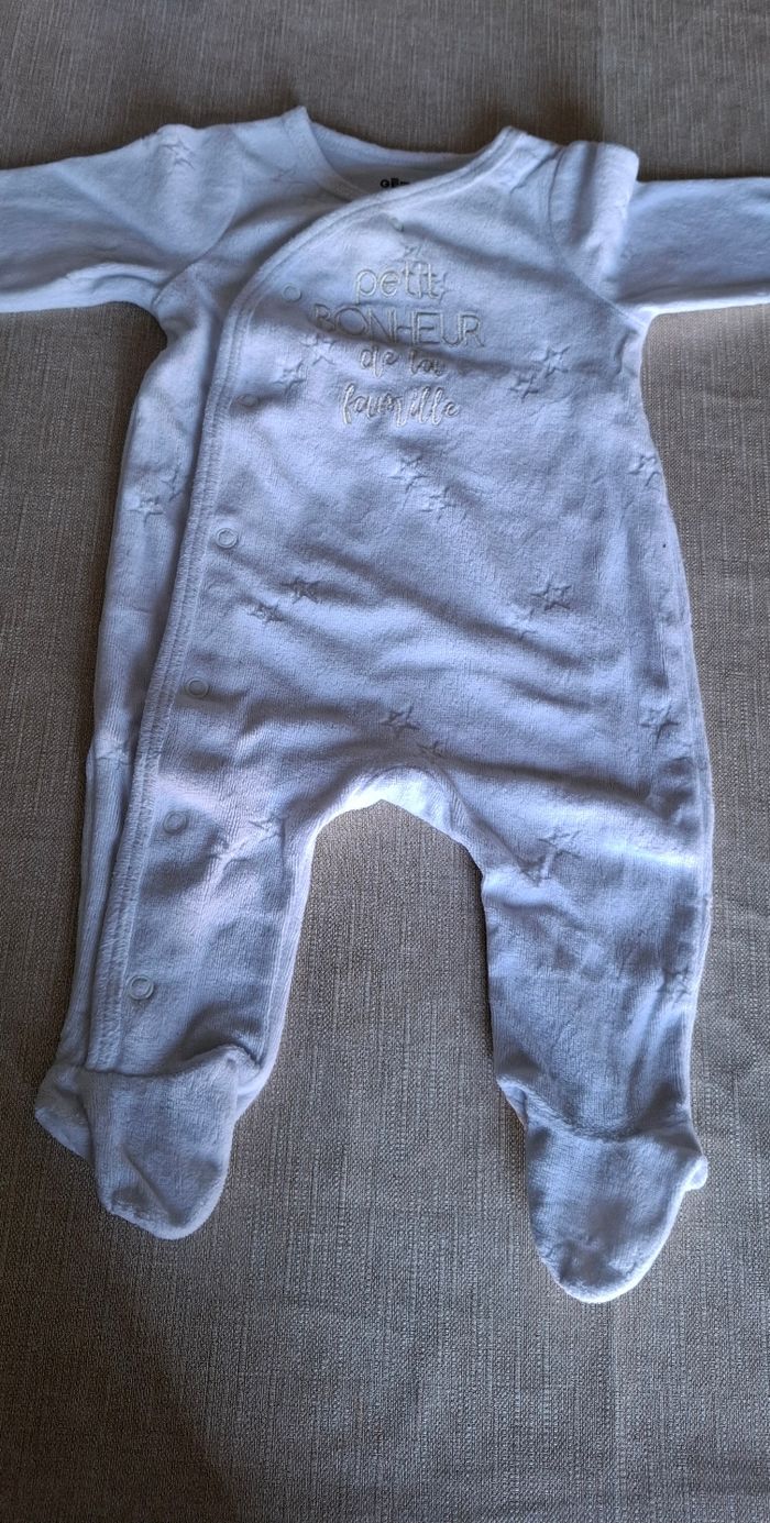 Lot de 7 pyjamas Taille 3 mois - photo numéro 10