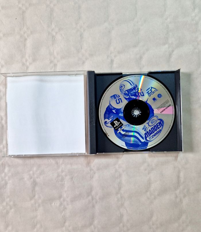 Jeux ps1  , Madden 2000 , Pal Fr - photo numéro 3