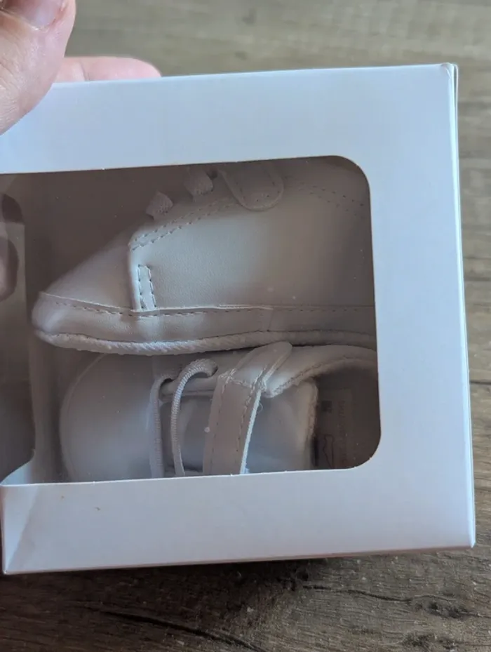 Chaussures bébé - photo numéro 3