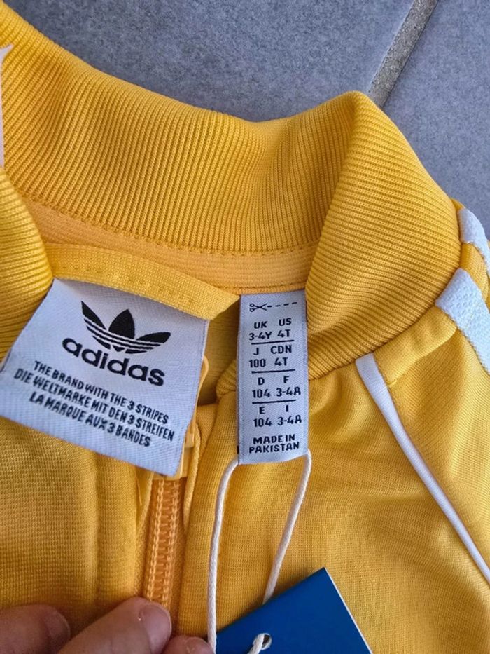 Ensemble jogging Adidas jaune - photo numéro 3