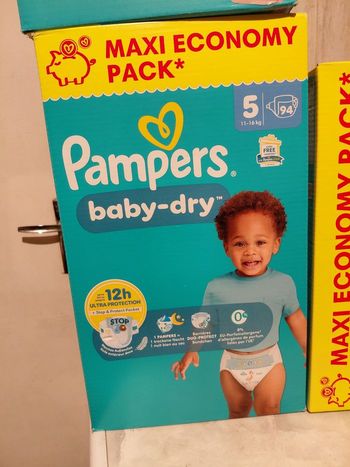 Couche pampers baby dry taille 5