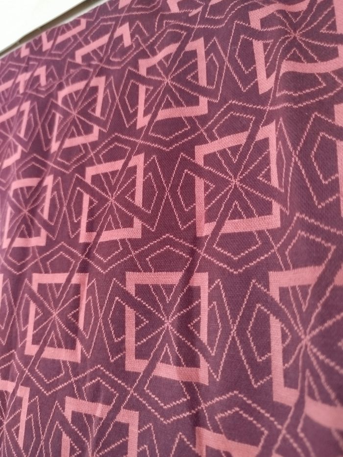 Jolie jupe courte Neuve ! Taille 46/48 - photo numéro 4