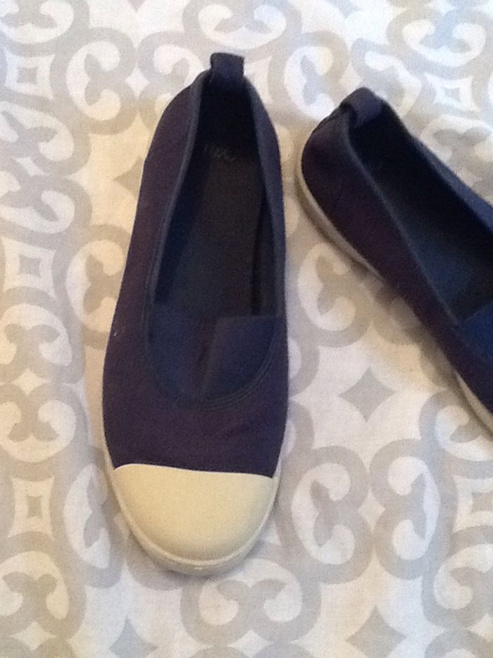 Chaussure - photo numéro 2