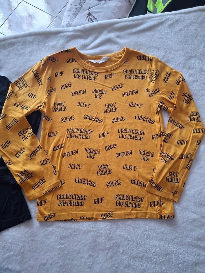 Lot t shirt 8 ans - photo numéro 4