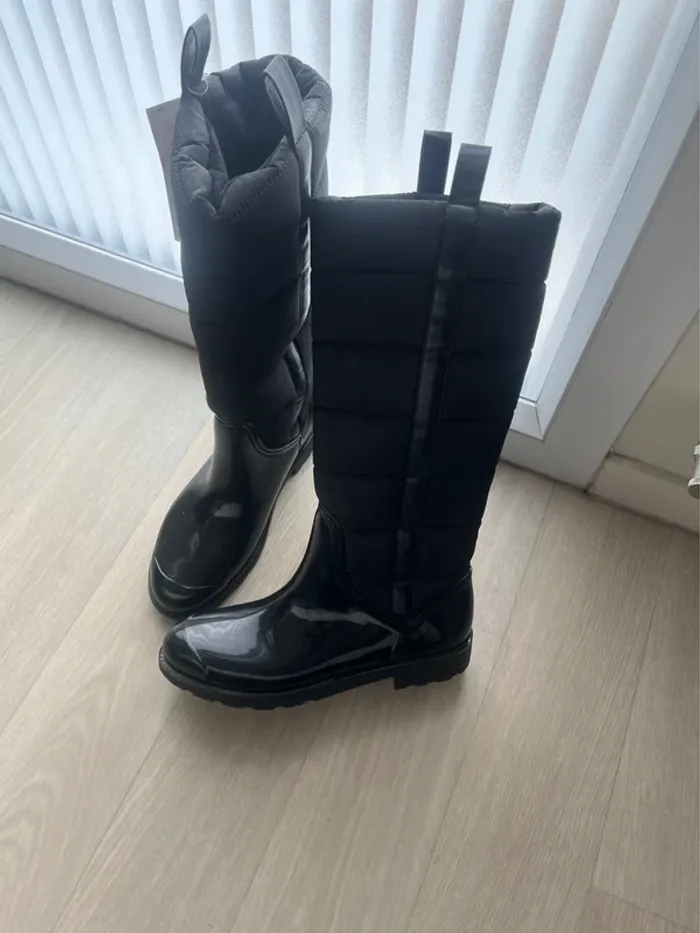 Bottes  de pluie neuf - photo numéro 2