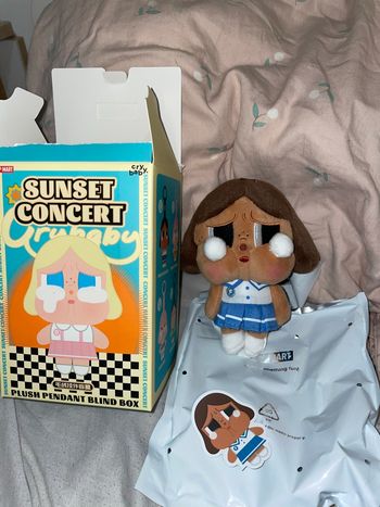 Crybaby Sunset Concert - Purplish Blue