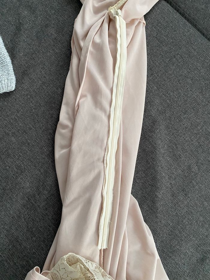 Robe dentelle - photo numéro 7