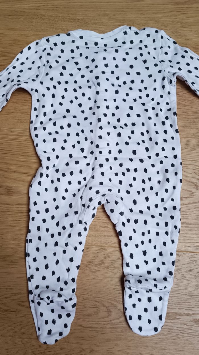 Lot 2 pyjamas 3 mois - photo numéro 3