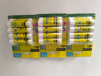 Lot 27 bâtons de colle uhu