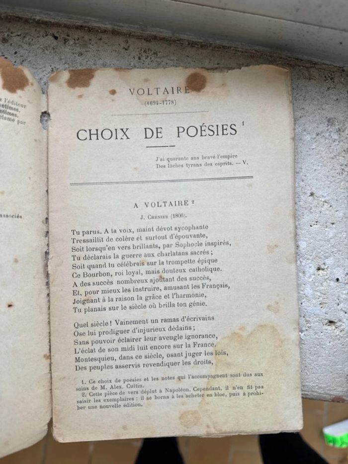 Les livres du peuple, Voltaire, poésie numéro 45 - photo numéro 2