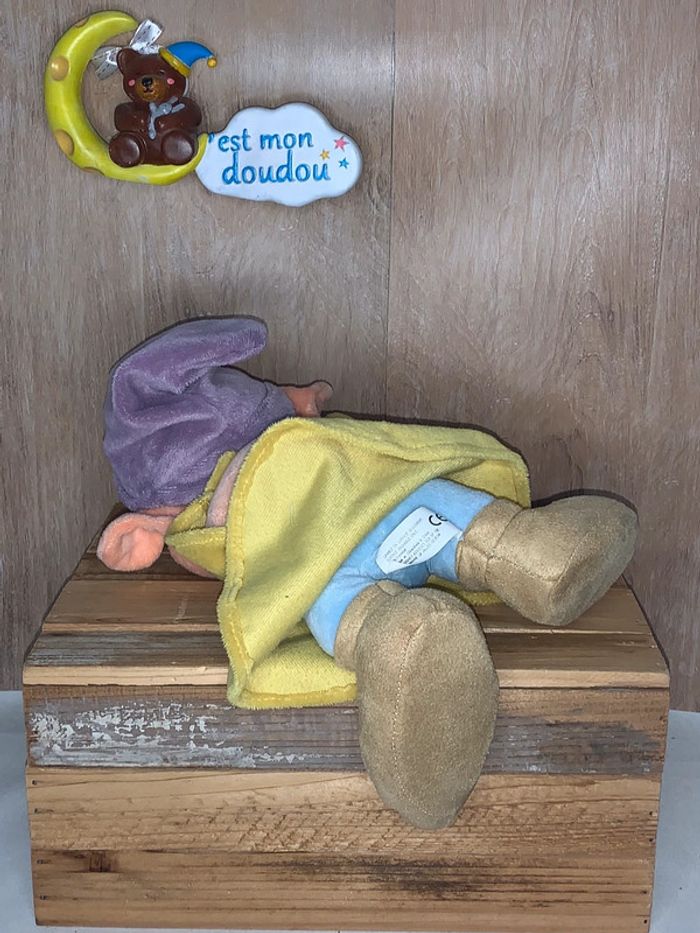 Peluche nain 25cm de Disneyland - photo numéro 2