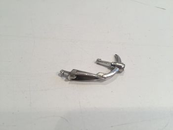 Phare arrière pièce détachée miniature Chevrolet Corvette 1957 1/24 burago #A17