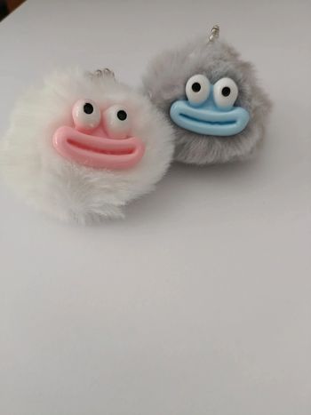 Porte clé Boule de poils rigolote
