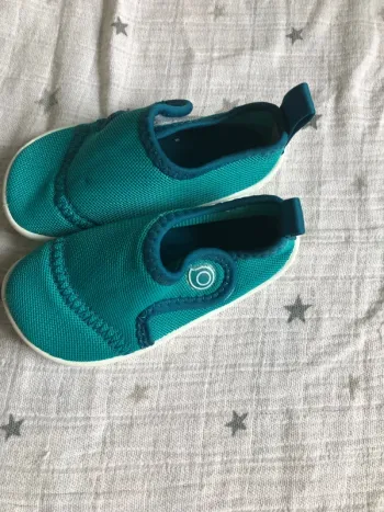 Chaussures eau - 22/23
