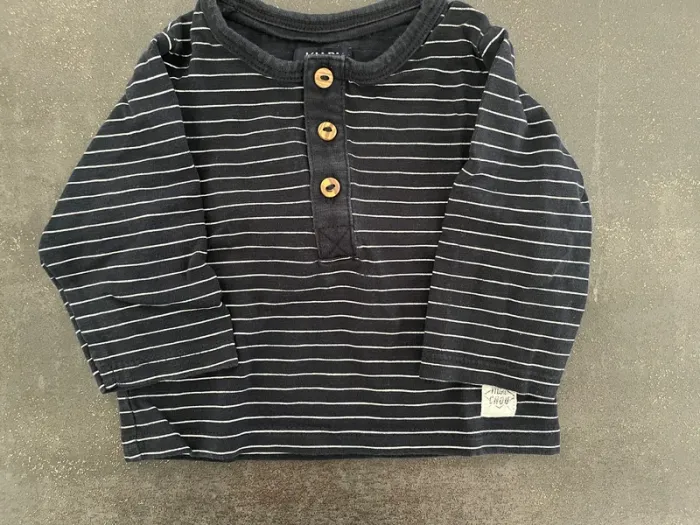 Ensemble garçon teeshirt manches longues à rayures Kiabi et jeans Obaïbi taille 1 mois - photo numéro 7