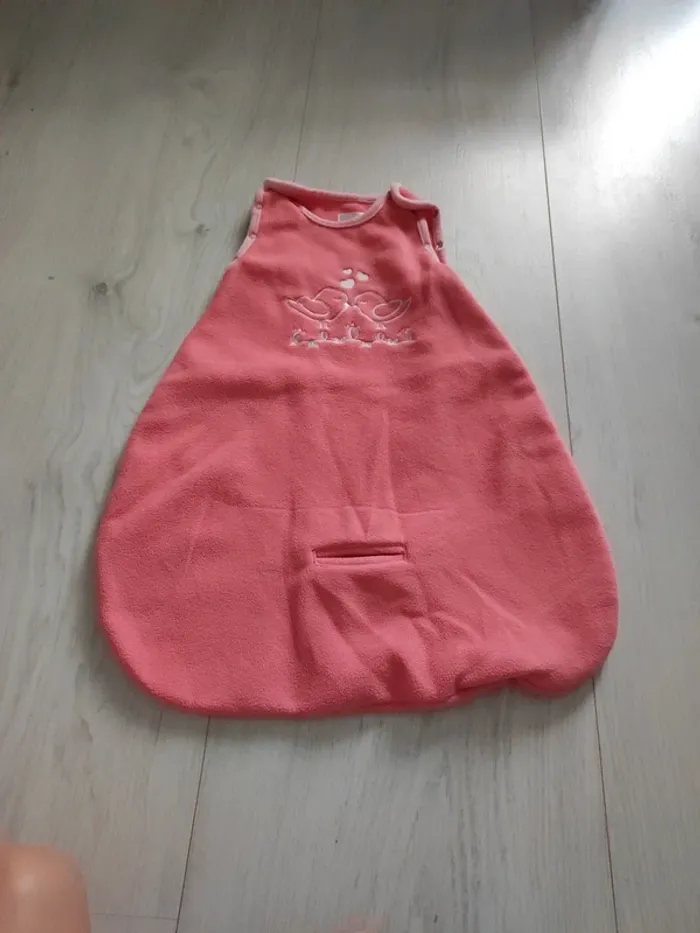 Gigoteuse 6 mois pour siège auto/cosy