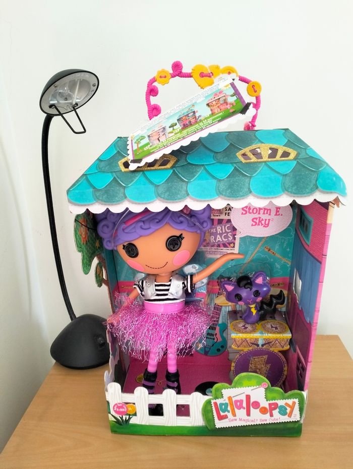 Doll Storm E. SKy