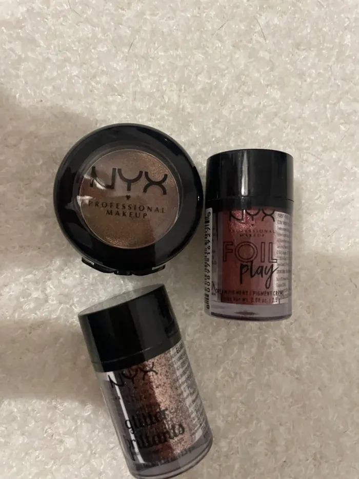 lot nyx glitter phare à paupière pigment