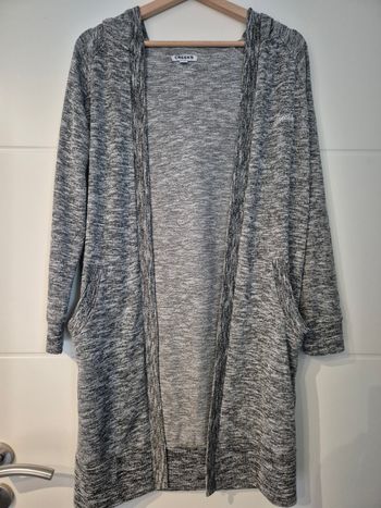 Gilet long a capuche