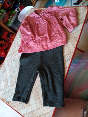 Combi avec Haut intégré  sergent major 6mois