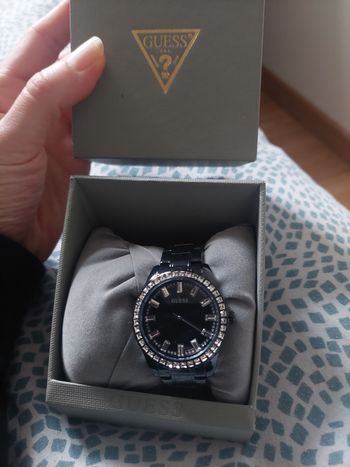 Montre guess neuf