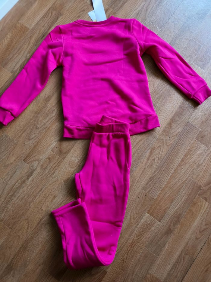 Jogging 8ans - photo numéro 2