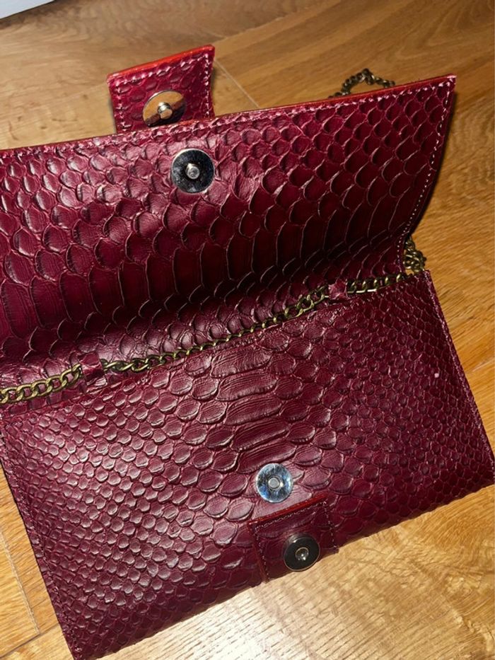 Sac à main bordeaux motif écaille - photo numéro 4
