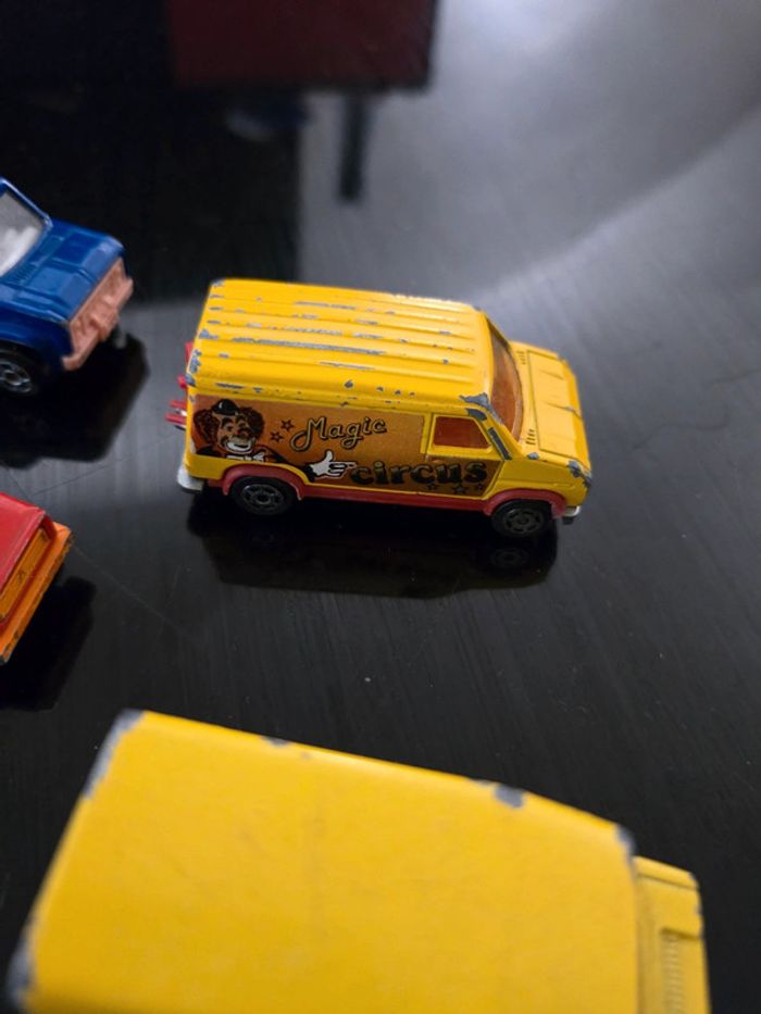 Lot de petites voitures vintage Majorette et Norev - photo numéro 4