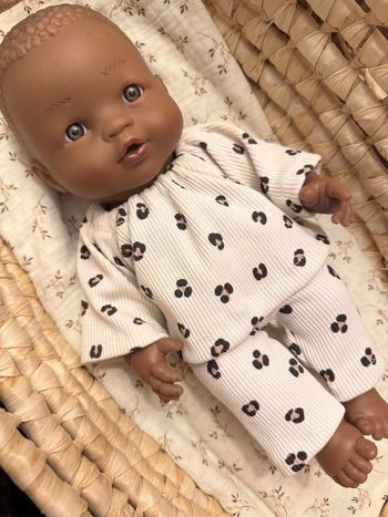 Vêtements pour poupée minikane Paola reina 