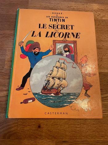 Livre BD Bande dessinée Les aventures de Tintin Le secret de la licorne