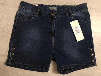 BB-Short en jean T46 NEUF