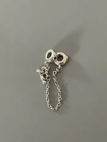 Chaîne de confort Disney Mickey Voltigeur Pandora