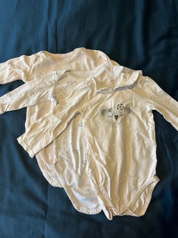 Lot de 3 bodys 9/12 mois