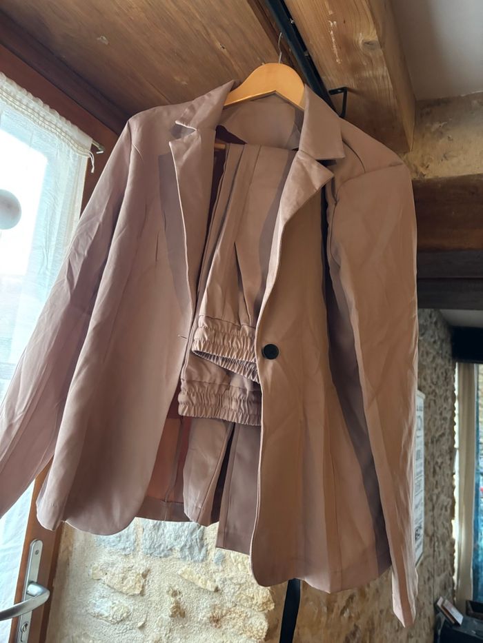 Ensemble veste / pantalons