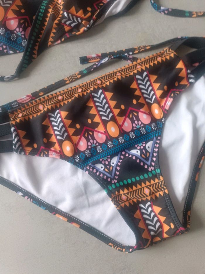 Maillot de bain 2 pièces taille XL - photo numéro 3