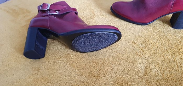 Bottines Eram  tout neuf. Taille 36 - photo numéro 5