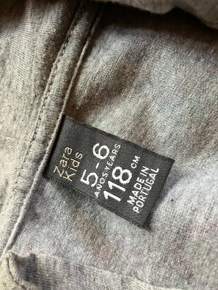 Imperméable Zara avec capuche 5-6 ans - photo numéro 3