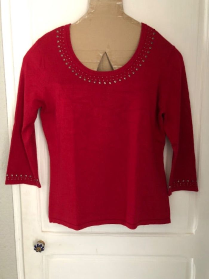 Pull Armand Thiery rouge fantaisie T4 (44-46)