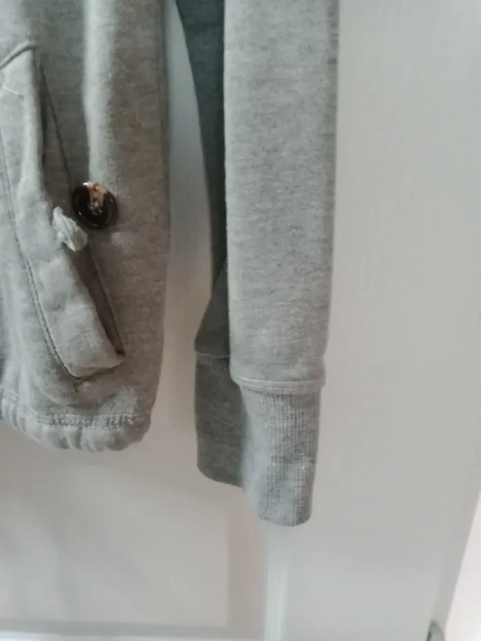 Veste grise - photo numéro 3