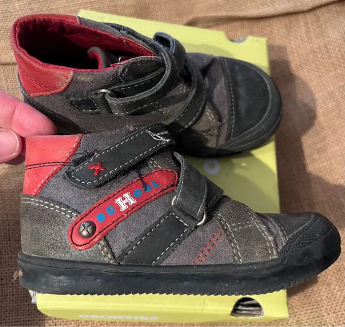 Jolie paire de bottines en cuir Orchestra T. 23 garçon TBE