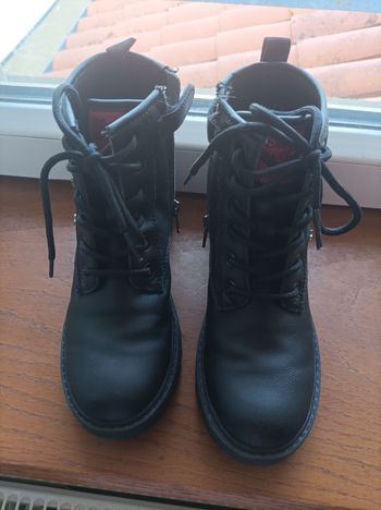 Chaussures montantes