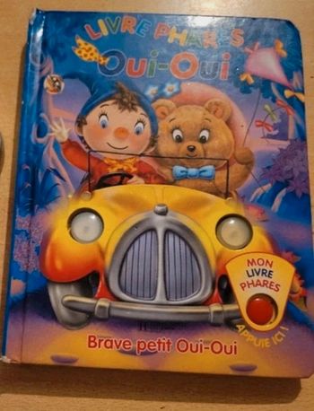 Livre phares Oui Oui