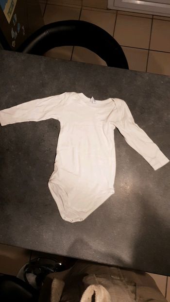 Body petit bateau 2 ans.