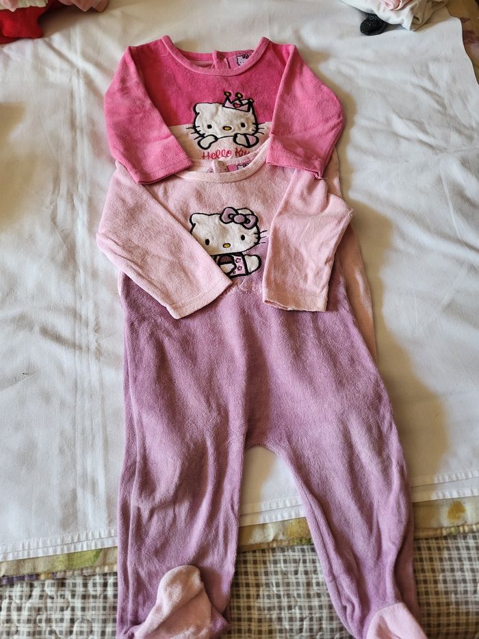 Gros lot de 39 pièces bébé fille de 1 à 12 mois - photo numéro 3