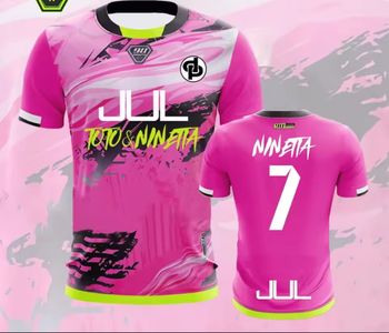 TEE shirt toute taille