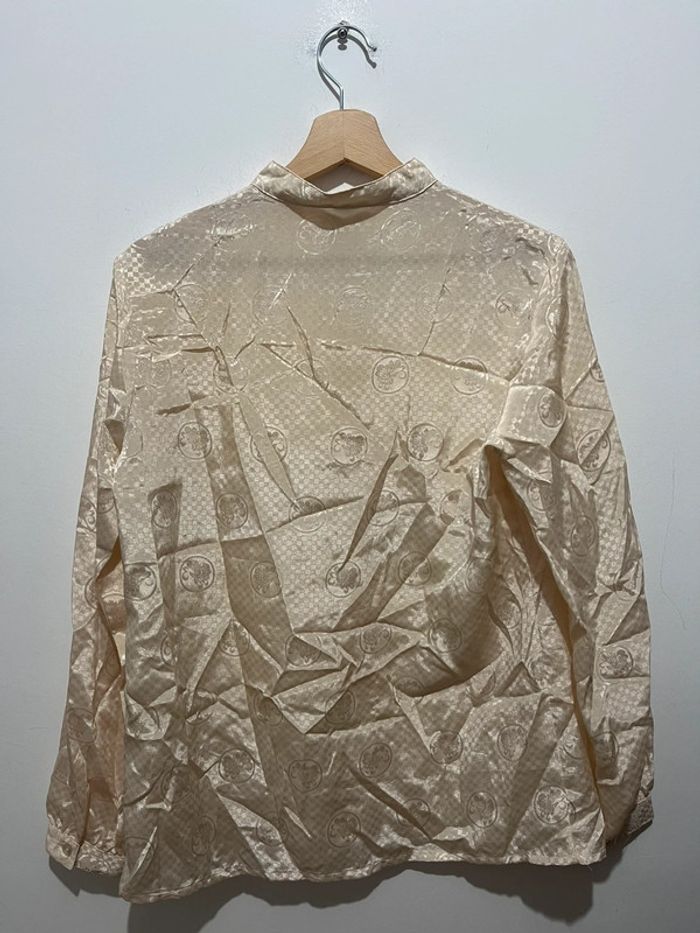Blouse vintage et oversize crème / beige avec imprimé texturé effet satin - photo numéro 4