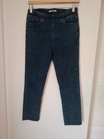 Jean 38