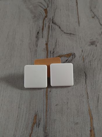 Boucles d'oreilles carrés roses