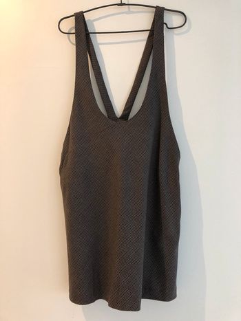 Robe grandes brettelles