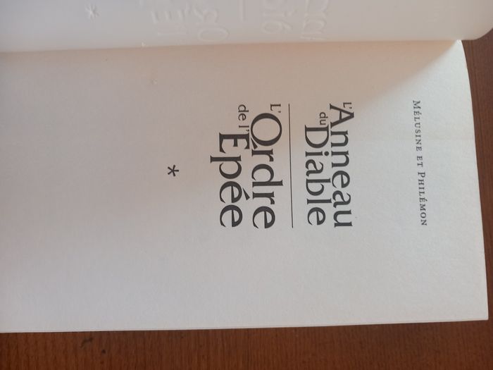 Livre l'anneau du diable - photo numéro 2